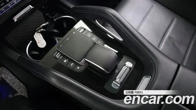 2021 Mercedes-Benz GLE-Class W167 GLE400d 4MATIC Coupe Sold VIN W1NFD2DB2MA318197 – interior seats 2021 Mercedes-Benz GLE-Class W167 GLE400d 4MATIC Coupe Sold VIN W1NFD2DB2MA318197 – interior seats