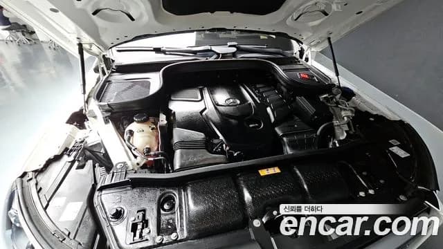2022 Mercedes-Benz GLS-Class X167 GLS400d 4MATIC Sold VIN W1NFF2DE7NA750712 – interior seats 2022 Mercedes-Benz GLS-Class X167 GLS400d 4MATIC Sold VIN W1NFF2DE7NA750712 – interior seats
