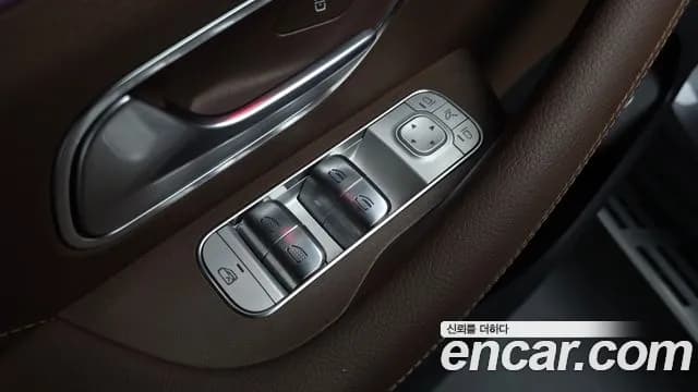 2025 Mercedes-Benz GLS-Class X167 GLS450d 4MATIC Sold VIN W1NFF3DEXSB417271 – interior seats 2025 Mercedes-Benz GLS-Class X167 GLS450d 4MATIC Sold VIN W1NFF3DEXSB417271 – interior seats