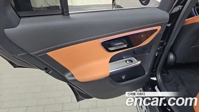 2025 Mercedes-Benz GLC-Class X254 GLC220 d 4MATIC Sold VIN W1NKM0FB4SF336104 – interior seats 2025 Mercedes-Benz GLC-Class X254 GLC220 d 4MATIC Sold VIN W1NKM0FB4SF336104 – interior seats