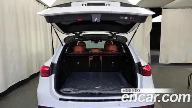 2024 Mercedes-Benz GLC-Class X254 GLC220 d 4MATIC Sold VIN W1NKM0FB7RF141043 – engine bay 2024 Mercedes-Benz GLC-Class X254 GLC220 d 4MATIC Sold VIN W1NKM0FB7RF141043 – engine bay