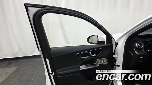 2025 Mercedes-Benz GLC-Class X254 GLC 300 4MATIC Avantgarde Sold VIN W1NKM4HB1SF403326 – photo 16 2025 Mercedes-Benz GLC-Class X254 GLC 300 4MATIC Avantgarde Sold VIN W1NKM4HB1SF403326 – photo 16