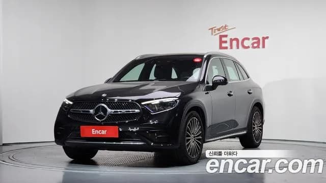 2025 Mercedes-Benz GLC-Class X254 GLC300 4MATIC AMG Line Sold VIN W1NKM4HB2SF365265 – exterior detail 2025 Mercedes-Benz GLC-Class X254 GLC300 4MATIC AMG Line Sold VIN W1NKM4HB2SF365265 – exterior detail