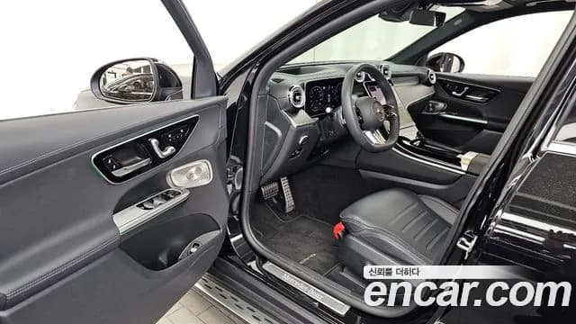 2025 Mercedes-Benz GLC-Class X254 GLC300 4MATIC AMG Line Sold VIN W1NKM4HB2SF365265 – photo 11 2025 Mercedes-Benz GLC-Class X254 GLC300 4MATIC AMG Line Sold VIN W1NKM4HB2SF365265 – photo 11