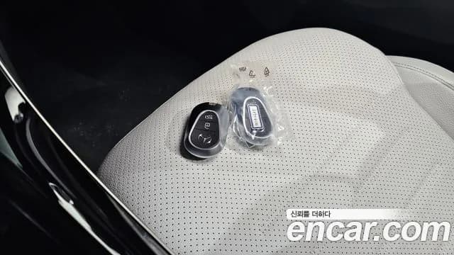 2026 Mercedes-Benz GLC-Class X254 GLC300 4MATIC AMG Line Sold VIN W1NKM4HB3TF515630 – front exterior 2026 Mercedes-Benz GLC-Class X254 GLC300 4MATIC AMG Line Sold VIN W1NKM4HB3TF515630 – front exterior