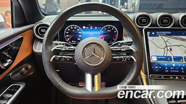 2024 Mercedes-Benz GLC-Class X254 GLC300 4MATIC AMG Line Sold VIN W1NKM4HB4RF207682 – interior seats 2024 Mercedes-Benz GLC-Class X254 GLC300 4MATIC AMG Line Sold VIN W1NKM4HB4RF207682 – interior seats