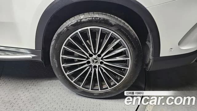2024 Mercedes-Benz GLC-Class X254 GLC300 4MATIC AMG Line Sold VIN W1NKM4HB4RF207682 – photo 14 2024 Mercedes-Benz GLC-Class X254 GLC300 4MATIC AMG Line Sold VIN W1NKM4HB4RF207682 – photo 14