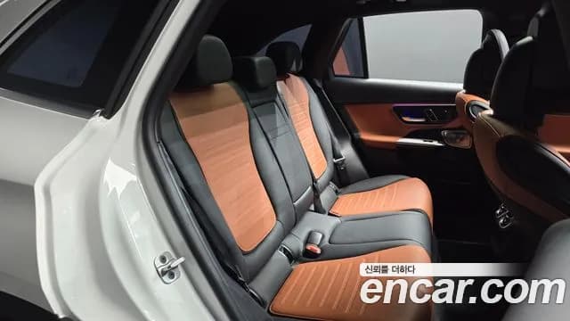2024 Mercedes-Benz GLC-Class X254 GLC300 4MATIC AMG Line Sold VIN W1NKM4HB6RF074911 – photo 15 2024 Mercedes-Benz GLC-Class X254 GLC300 4MATIC AMG Line Sold VIN W1NKM4HB6RF074911 – photo 15