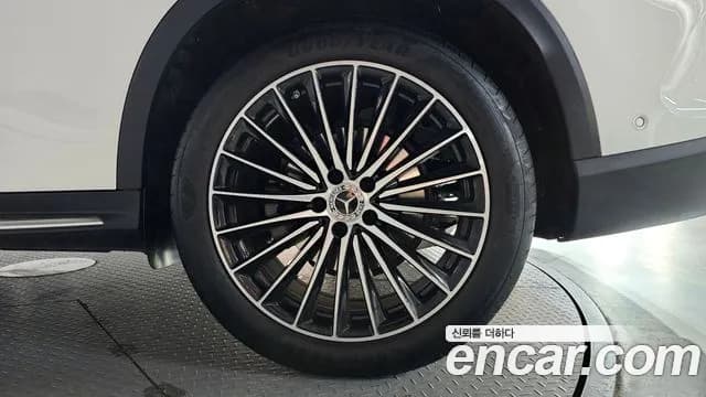 2024 Mercedes-Benz GLC-Class X254 GLC300 4MATIC AMG Line Sold VIN W1NKM4HB6RF074911 – photo 17 2024 Mercedes-Benz GLC-Class X254 GLC300 4MATIC AMG Line Sold VIN W1NKM4HB6RF074911 – photo 17