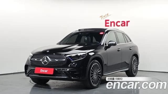 2023 Mercedes-Benz GLC-Class X254 GLC300 4MATIC AMG Line Sold VIN W1NKM4HB8PF056598 – engine bay 2023 Mercedes-Benz GLC-Class X254 GLC300 4MATIC AMG Line Sold VIN W1NKM4HB8PF056598 – engine bay