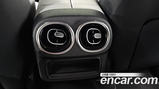 2024 Mercedes-Benz GLC-Class X254 GLC300 4MATIC AMG Line Sold VIN W1NKM4HB8RF215963 – rear exterior 2024 Mercedes-Benz GLC-Class X254 GLC300 4MATIC AMG Line Sold VIN W1NKM4HB8RF215963 – rear exterior