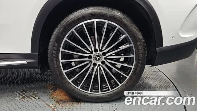 2024 Mercedes-Benz GLC-Class X254 GLC300 4MATIC AMG Line Sold VIN W1NKM4HB8RF215963 – odometer reading 2024 Mercedes-Benz GLC-Class X254 GLC300 4MATIC AMG Line Sold VIN W1NKM4HB8RF215963 – odometer reading