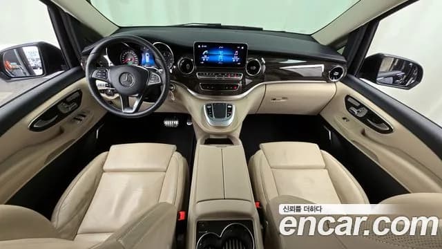 2023 Mercedes-Benz V-Class V300 CDI Sold VIN W1VVNLSZ1P4288837 – interior seats 2023 Mercedes-Benz V-Class V300 CDI Sold VIN W1VVNLSZ1P4288837 – interior seats