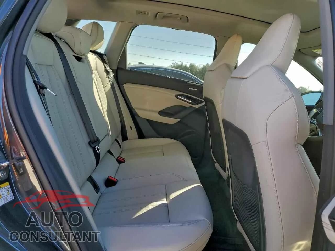 2025 AUDI Q6 E-TRON Damaged VIN WA134BGFXSA067722 – photo 11 2025 AUDI Q6 E-TRON Damaged VIN WA134BGFXSA067722 – photo 11