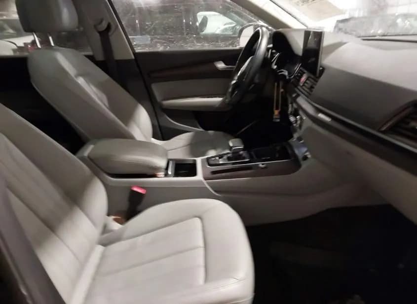 2021 AUDI Q5 Used VIN WA1AAAFY6M2083118 – rear exterior 2021 AUDI Q5 Used VIN WA1AAAFY6M2083118 – rear exterior