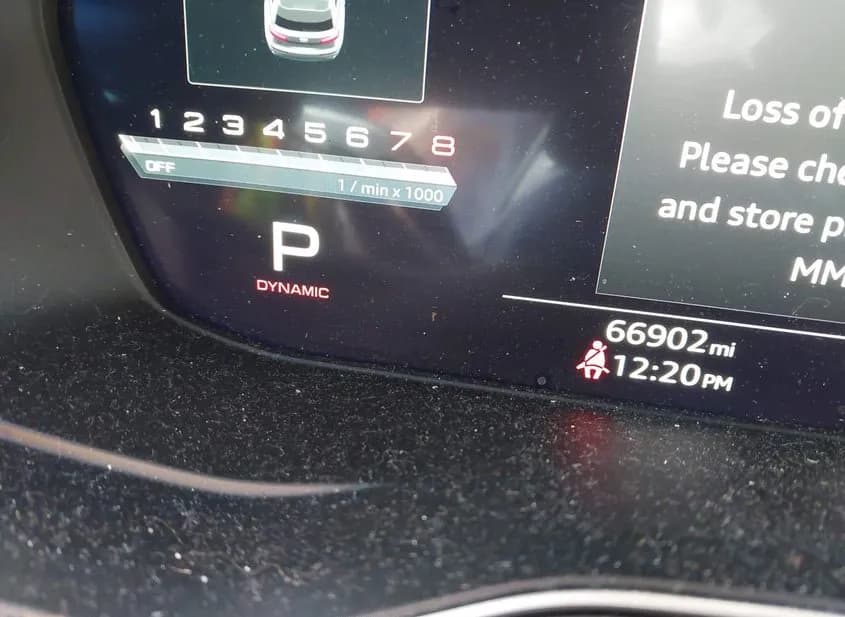 2022 AUDI Q5 Used VIN WA1EAAFY2N2123388 – trunk area 2022 AUDI Q5 Used VIN WA1EAAFY2N2123388 – trunk area