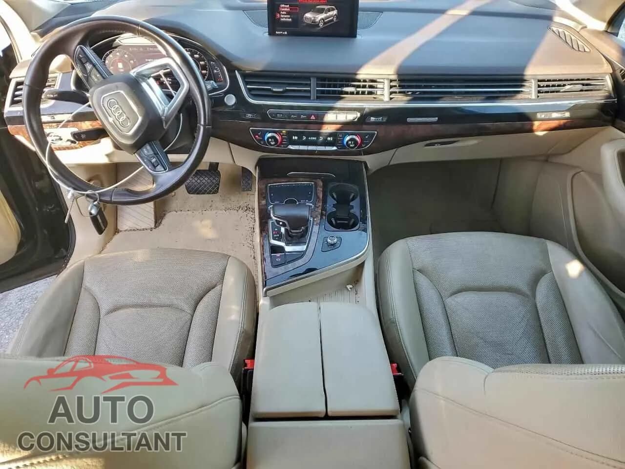 2017 AUDI Q7 Damaged VIN WA1LAAF75HD020568 – undercarriage 2017 AUDI Q7 Damaged VIN WA1LAAF75HD020568 – undercarriage