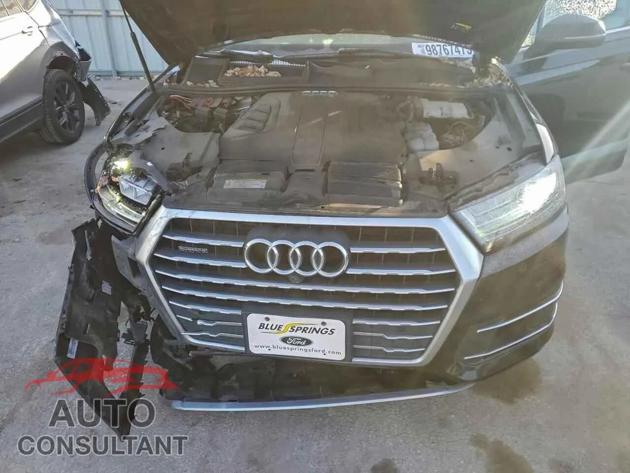 2017 AUDI Q7 Damaged VIN WA1LAAF75HD020568 – photo 12 2017 AUDI Q7 Damaged VIN WA1LAAF75HD020568 – photo 12