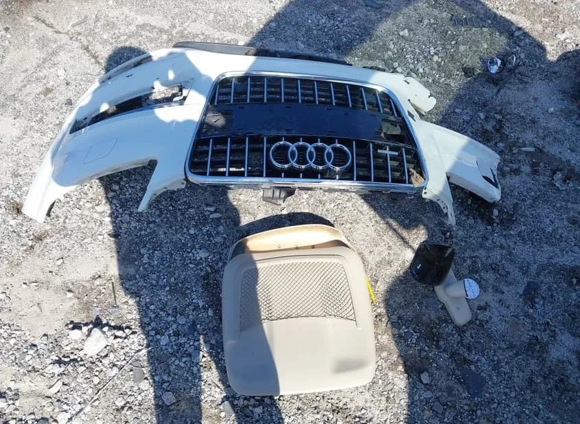 2015 AUDI Q7 Used VIN WA1LGAFE8FD013916 – dashboard 2015 AUDI Q7 Used VIN WA1LGAFE8FD013916 – dashboard