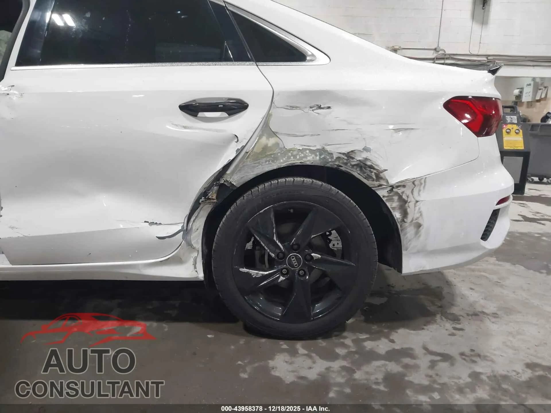 2022 AUDI A3 Damaged VIN WAUAUDGY2NA033558 – engine bay 2022 AUDI A3 Damaged VIN WAUAUDGY2NA033558 – engine bay