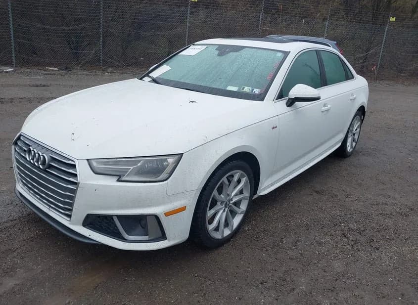 2019 AUDI A4 Used VIN WAUDNAF4XKA066164 – trunk area 2019 AUDI A4 Used VIN WAUDNAF4XKA066164 – trunk area