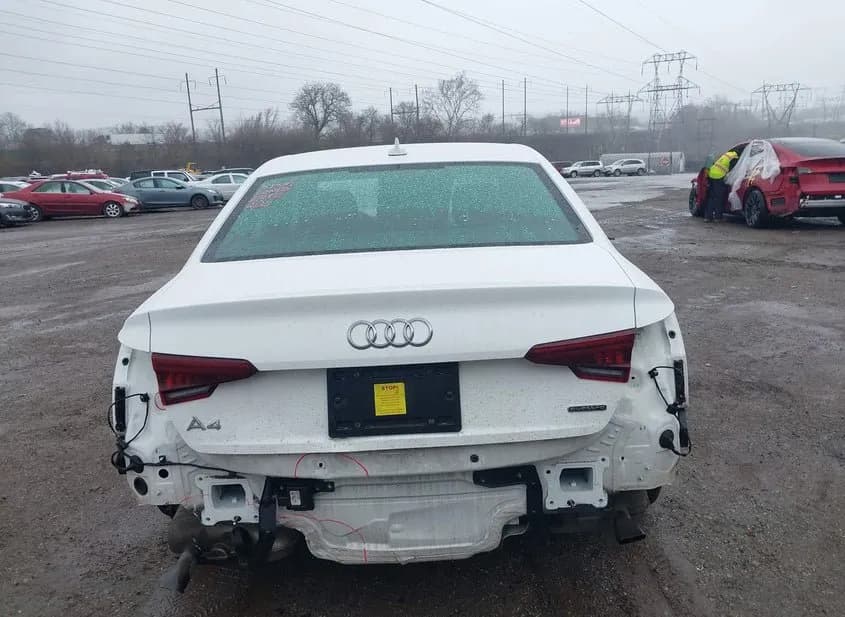 2019 AUDI A4 Used VIN WAUDNAF4XKA066164 – photo 15 2019 AUDI A4 Used VIN WAUDNAF4XKA066164 – photo 15