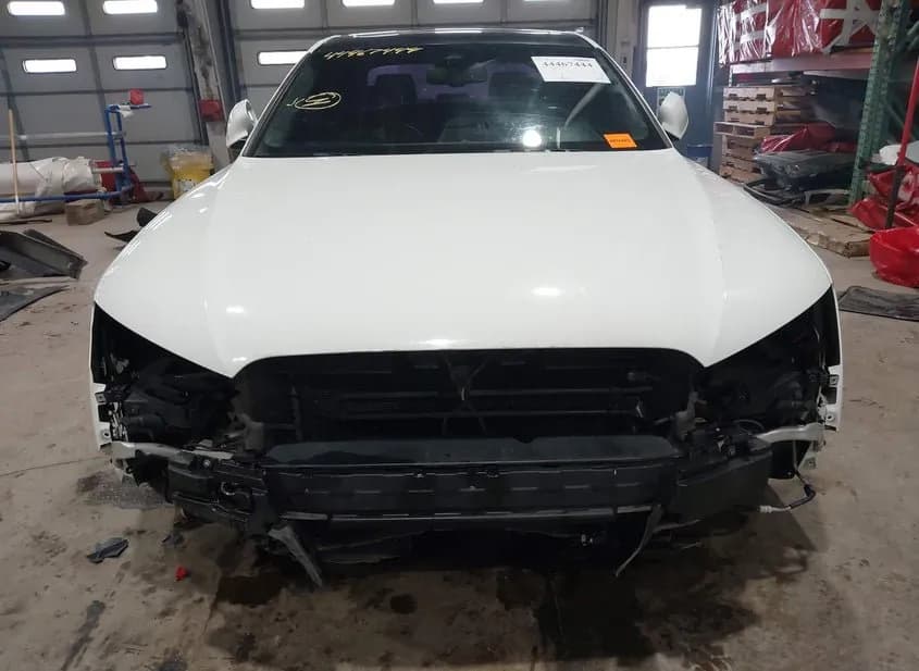 2012 AUDI A8 Used VIN WAURVAFD8CN015472 – rear exterior 2012 AUDI A8 Used VIN WAURVAFD8CN015472 – rear exterior