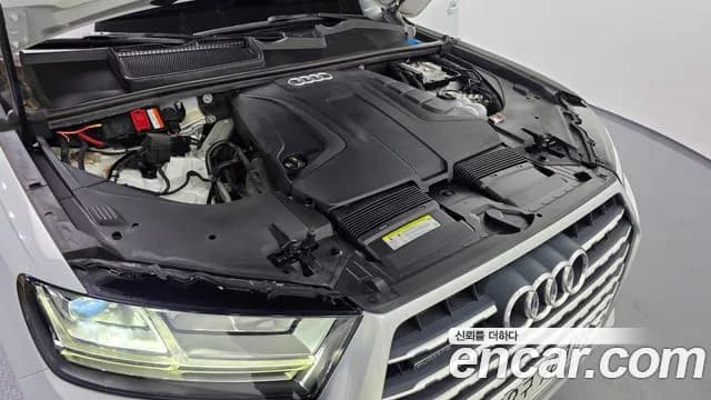2019 Audi Q7 (4M) 45 TFSI Quattro Sold VIN WAUZZZ4M0KD046807 – front exterior 2019 Audi Q7 (4M) 45 TFSI Quattro Sold VIN WAUZZZ4M0KD046807 – front exterior