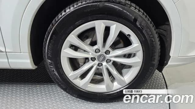 2019 Audi Q7 (4M) 45 TFSI Quattro Sold VIN WAUZZZ4M0KD046807 – photo 15 2019 Audi Q7 (4M) 45 TFSI Quattro Sold VIN WAUZZZ4M0KD046807 – photo 15