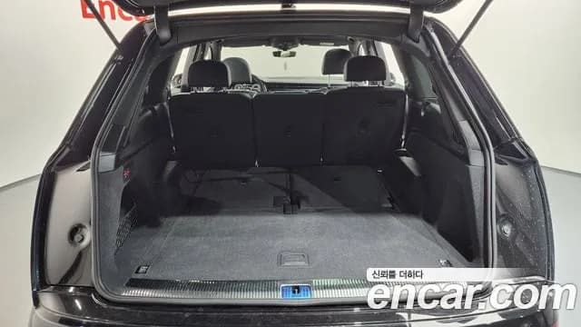 2023 Audi Q7 (4M) 45 TDI Quattro Premium Sold VIN WAUZZZ4M2PD010656 – exterior detail 2023 Audi Q7 (4M) 45 TDI Quattro Premium Sold VIN WAUZZZ4M2PD010656 – exterior detail