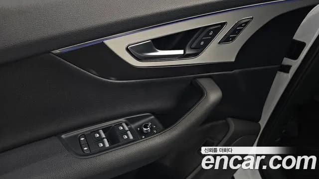 2019 Audi Q7 (4M) 45 TFSI Quattro Sold VIN WAUZZZ4M4KD044493 – rear exterior 2019 Audi Q7 (4M) 45 TFSI Quattro Sold VIN WAUZZZ4M4KD044493 – rear exterior