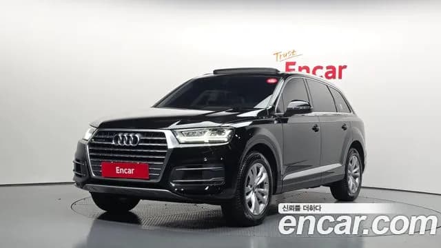 2019 Audi Q7 (4M) 45 TFSI Quattro Sold VIN WAUZZZ4M5KD042445 – interior seats 2019 Audi Q7 (4M) 45 TFSI Quattro Sold VIN WAUZZZ4M5KD042445 – interior seats