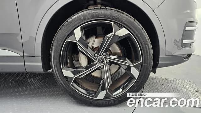 2019 Audi Q7 (4M) 45 TFSI Quattro Sold VIN WAUZZZ4M5KD043675 – engine bay 2019 Audi Q7 (4M) 45 TFSI Quattro Sold VIN WAUZZZ4M5KD043675 – engine bay
