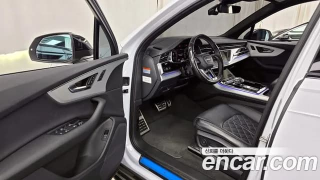 2023 Audi Q7 (4M) 55 TFSI Quattro Premium Sold VIN WAUZZZ4M5PD005418 – trunk area 2023 Audi Q7 (4M) 55 TFSI Quattro Premium Sold VIN WAUZZZ4M5PD005418 – trunk area