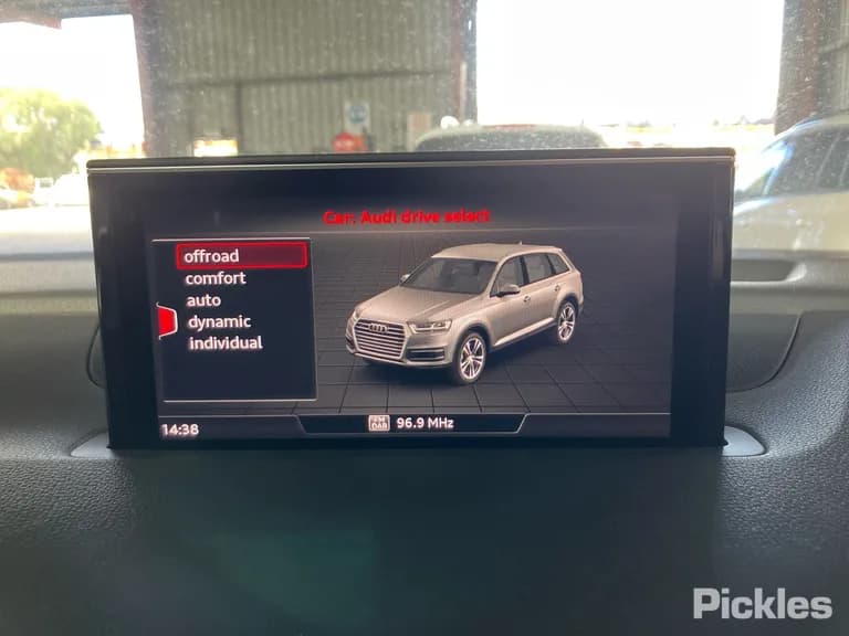 2017 Audi Q7 Used VIN WAUZZZ4M7HD056078 – photo 15 2017 Audi Q7 Used VIN WAUZZZ4M7HD056078 – photo 15