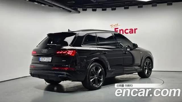 2026 Audi Q7 (4M) 50 TDI Quattro Premium Sold VIN WAUZZZ4M8TD009201 – trunk area 2026 Audi Q7 (4M) 50 TDI Quattro Premium Sold VIN WAUZZZ4M8TD009201 – trunk area
