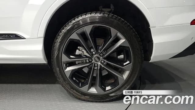 2025 Audi Q7 (4M) 55 TFSI Quattro Premium Sold VIN WAUZZZ4M9SD042173 – engine bay 2025 Audi Q7 (4M) 55 TFSI Quattro Premium Sold VIN WAUZZZ4M9SD042173 – engine bay