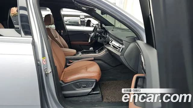 2020 Audi Q7 (4M) 45 TDI Quattro Premium Sold VIN WAUZZZ4MXLD017185 – engine bay 2020 Audi Q7 (4M) 45 TDI Quattro Premium Sold VIN WAUZZZ4MXLD017185 – engine bay