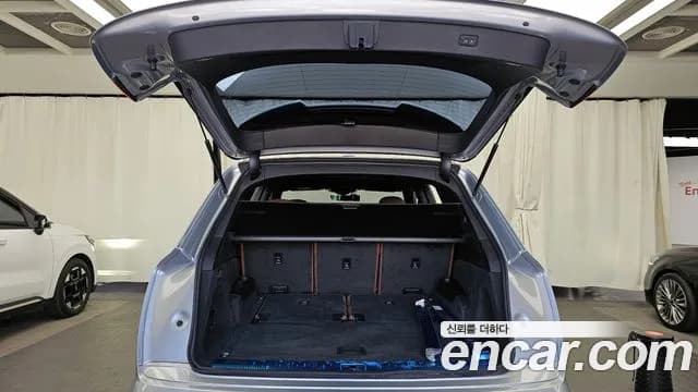 2020 Audi Q7 (4M) 45 TDI Quattro Premium Sold VIN WAUZZZ4MXLD017185 – undercarriage 2020 Audi Q7 (4M) 45 TDI Quattro Premium Sold VIN WAUZZZ4MXLD017185 – undercarriage