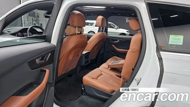 2021 Audi Q7 (4M) 45 TDI Quattro Premium Sold VIN WAUZZZ4MXMD001375 – side profile 2021 Audi Q7 (4M) 45 TDI Quattro Premium Sold VIN WAUZZZ4MXMD001375 – side profile