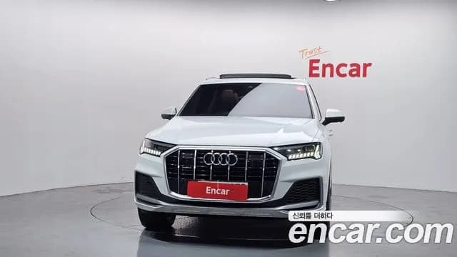 2021 Audi Q7 (4M) 45 TDI Quattro Premium Sold VIN WAUZZZ4MXMD001375 – trunk area 2021 Audi Q7 (4M) 45 TDI Quattro Premium Sold VIN WAUZZZ4MXMD001375 – trunk area
