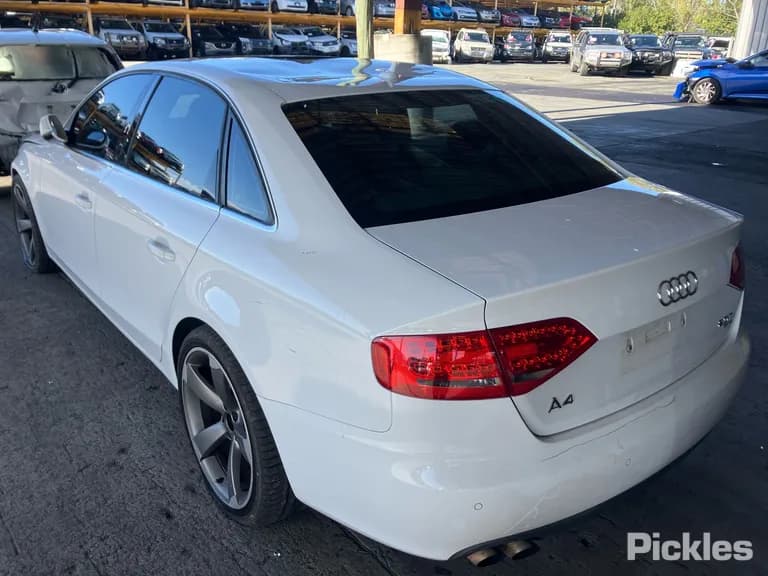 2010 Audi A4 Used VIN WAUZZZ8K3BA021538 – photo 18 2010 Audi A4 Used VIN WAUZZZ8K3BA021538 – photo 18