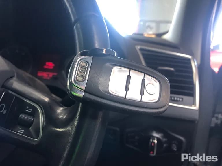 2012 Audi Q5 Used VIN WAUZZZ8R2CA060653 – undercarriage 2012 Audi Q5 Used VIN WAUZZZ8R2CA060653 – undercarriage