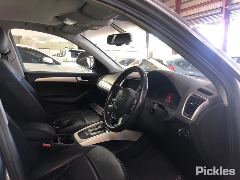 2012 Audi Q5 Used VIN WAUZZZ8R2CA060653 – photo 20 2012 Audi Q5 Used VIN WAUZZZ8R2CA060653 – photo 20