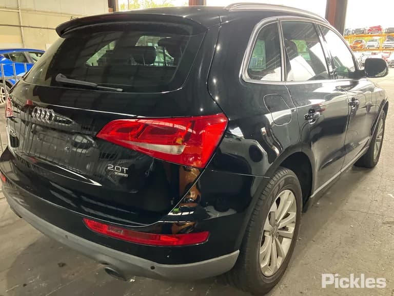 2013 Audi Q5 Used VIN WAUZZZ8R9DA024315 – rear exterior 2013 Audi Q5 Used VIN WAUZZZ8R9DA024315 – rear exterior