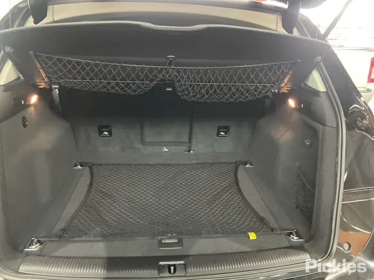 2013 Audi Q5 Used VIN WAUZZZ8R9DA024315 – trunk area 2013 Audi Q5 Used VIN WAUZZZ8R9DA024315 – trunk area