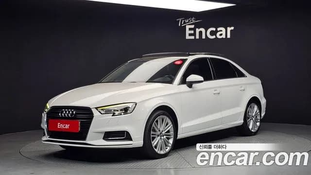 2018 Audi New A3 40 TFSI Sold VIN WAUZZZ8V0J1081141 – rear exterior 2018 Audi New A3 40 TFSI Sold VIN WAUZZZ8V0J1081141 – rear exterior