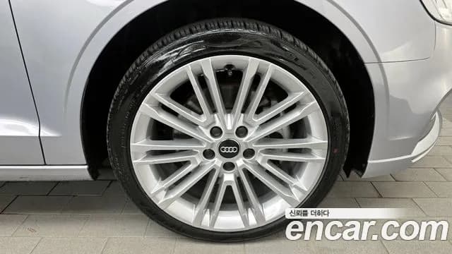 2018 Audi New A3 40 TFSI Sold VIN WAUZZZ8V1J1084677 – rear exterior 2018 Audi New A3 40 TFSI Sold VIN WAUZZZ8V1J1084677 – rear exterior