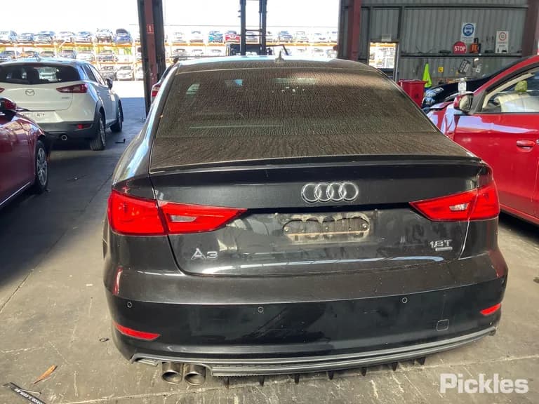 2014 Audi A3 Used VIN WAUZZZ8V4E1039710 – rear exterior 2014 Audi A3 Used VIN WAUZZZ8V4E1039710 – rear exterior