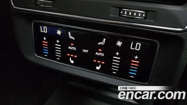 2021 Audi Q8 (4M) 50 TDI Quattro Premium Sold VIN WAUZZZF13MD001821 – photo 20 2021 Audi Q8 (4M) 50 TDI Quattro Premium Sold VIN WAUZZZF13MD001821 – photo 20